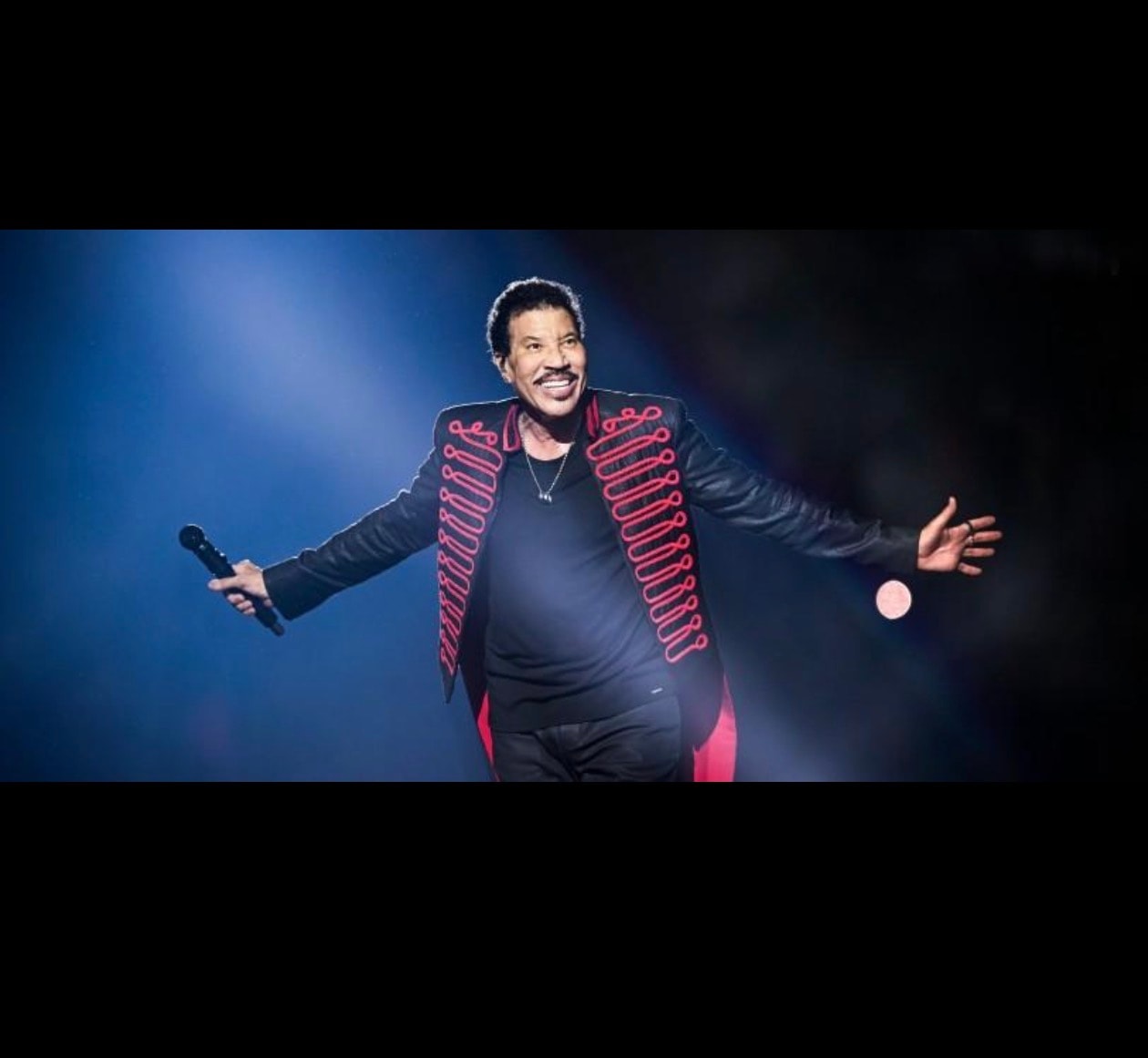 BREAKING: Lionel Richie Hospitalized Following St. Louis Concert